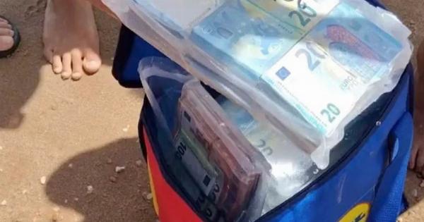 Aπίστευτο: Πήγαν για μπάνιο και βρήκαν… 700.000 ευρώ σε τσάντα από τα Lidl