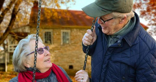 Tα 25 σημάδια που αποκαλύπτουν ότι γεράσαμε – Το «τεστ» που φανερώνει την ηλικία μας