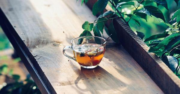 Από το φαρμακείο της φύσης: Τα 3 βότανα που βοηθούν πραγματικά στη γρίπη και το κρυολόγημα