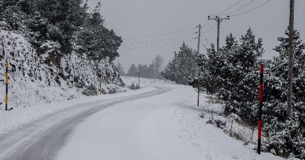 Μερομήνια 2026: «Λευκά» Χριστούγεννα φέτος – Πότε ξεκινούν τα κρύα, ποιες περιοχές θα «πνιγούν» στο χιόνι