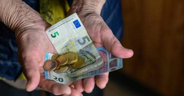 ΜΟΛΙΣ ΜΑΘΕΥΤΗΚΕ: ΔΥΣΤΥΧΩΣ ΑΣΧΗΜΑ ΝΕΑ ΓΙΑ ΤΙΣ ΣΥΝΤΑΞΕΙΣ