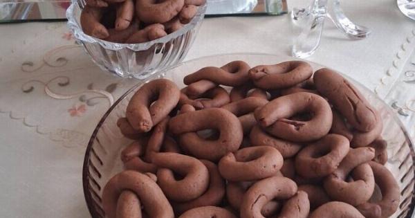 Μουστοκούλουρα εύκολα και αφράτα – Η παραδοσιακή συνταγή που πετυχαίνει πάντα