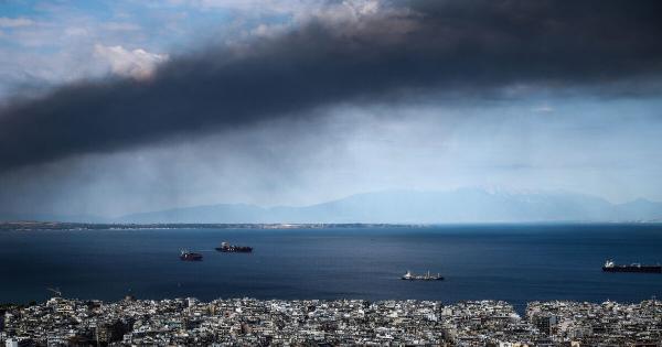 Στην Αττική το τοξικό νέφος από τη φωτιά στο Ωραιόκαστρο – Τι πρέπει να κάνετε με τα κλιματιστικά