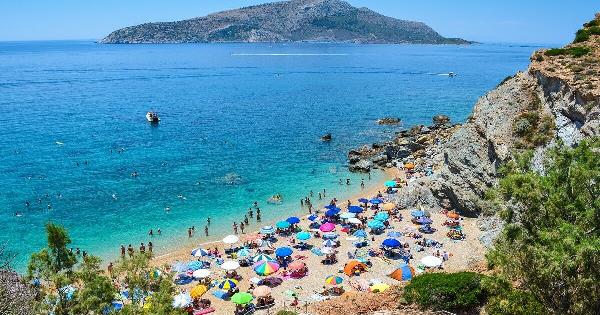 Έρχεται ζέστη διαρκείας για 2 εβδομάδες – Τι λέει ο Κολυδάς για τον καύσωνα, ποιες περιοχές θα «σαρώσει»