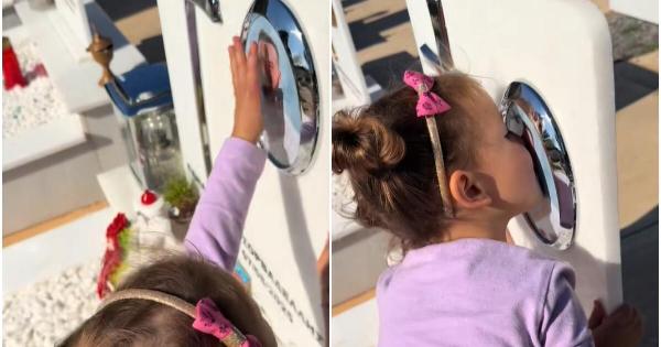 «Μπαμπά μου λείπεις»: Η ανατριχιαστική στιγμή που ένα κοριτσάκι φιλά τη φωτογραφία του πατέρα της στον τάφο και ραγίζει καρδιές