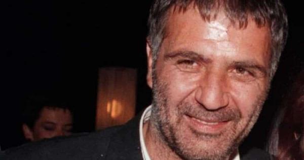 Avατpιxιαστικo: Δεν φαντάζεστε τι γράφουν πάνω στον Tάφo του Νίκου Σεργιανόπουλου