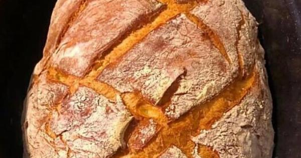 Ψωμί χωρίς ζύμωμα στη γάστρα – εύκολη συνταγή