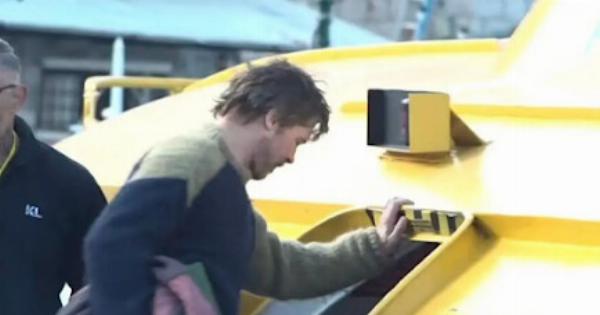 Μπραντ Πιτ: Επεισόδια στα γυρίσματα της ταινίας του στην Ύδρα