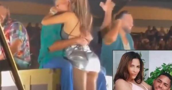 Influencer φίλησε τραγουδιστή πάνω στη σκηνή και ο σύζυγός της ζητά διαζύγιο – «Παρασύρθηκα από τα συναισθήματά μου» απαντά η ίδια