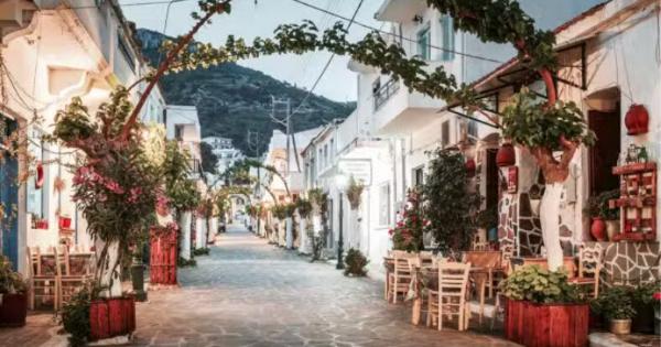 Αuτά είναι τα 12 φαγητά που τρώνε στην Ικαρία και ζουν μέχρι τα 100