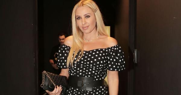 Ανησυχία για τη Γωγώ Μαστροκώστα: Νοσηλεύεται στο νοσοκομείο σε κωματώδη κατάσταση; – Τι συμβαίνει