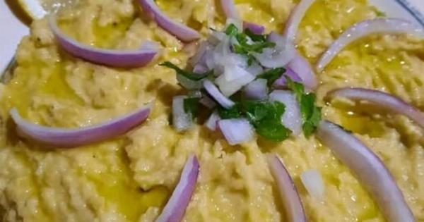 Παραδοσιακή φάβα όπως την έκαναν παλιά