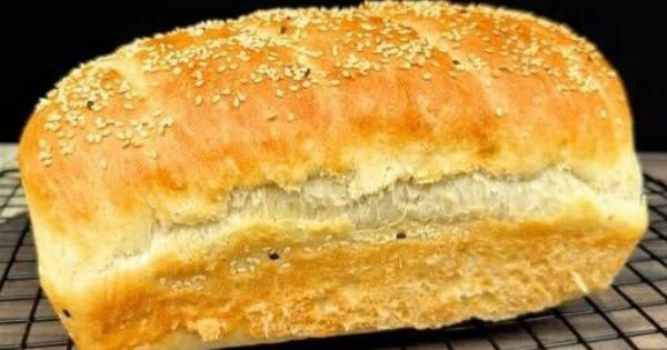 Ψωμί σε 5 λεπτά! Μια γρήγορη συνταγή για πρωινό που θα κάνει τους γείτονες να τρέχουν στην πόρτα σας!
