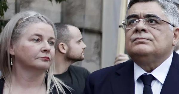 Στη φυλακή η σύζυγος του Νίκου Μιχαλολιάκου, Ελένη Ζαρούλια