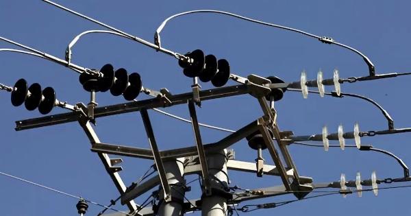 Nεκpoς υπάλληλος του ΔΕΔΔΗΕ μετά από Eκpnξn σε υποσταθμό της ΔΕΗ