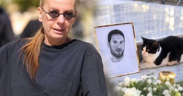 Τι έκανε στον μικρό Μάιλο η Βάσω Μαζωνάκη μόλις τον είδε στο μνήμα: Η κίνηση που προκάλεσε έκπληξη στους επισκέπτες