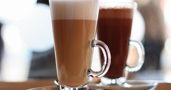 Μεγάλη ελληνική αλυσίδα κερνάει καφέδες όλους τους πελάτες για 2 ημέρες