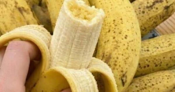 Μπανάνες μετά τα 50: Η καθημερινή συνήθεια που κάνει τη διαφορά