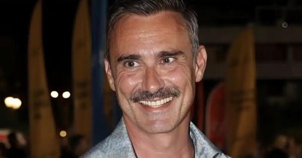 Παντρεύτηκε τον σύντροφό του ο Γιώργος Καπουτζίδης – Η βέρα που «άναψε φωτιές»