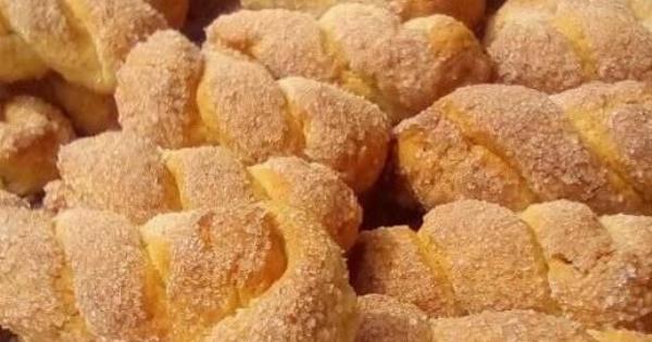 Νηστίσιμα κουλουράκια με πορτοκάλι και κόκκινο κρασί – Τραγανά και αρωματικά