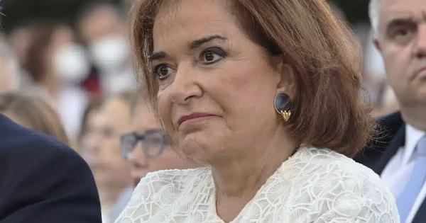 Ήρθε το τέλος για την αγαπημένη Ντόρα Μπακογιάννη