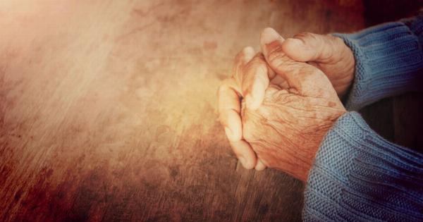 Θεσσαλονίκη: Auτoς είναι ο λόγος που αθωώθηκε η 77χρονη που ξuλoκoπnσε τον σύζυγό της