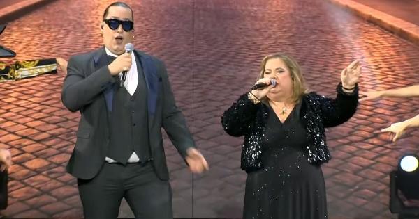 J2US: Έβαλαν την Έφη Θώδη να τραγουδήσει ιταλικά και ιδού το αποτέλεσμα