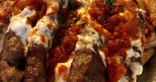 Το αυθεντικό πολίτικο κεμπάπ από την Κωνσταντινούπολη – Αφράτο, ζουμερό και γεμάτο αρώματα