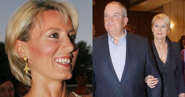 Όλο και ομορφαίνει ο 20χρονος γιος τους: Σπάνια εμφάνιση της οικογένειας Καραμανλή, ίδια η Νταϊάνα η Νατάσα Παζαίτη