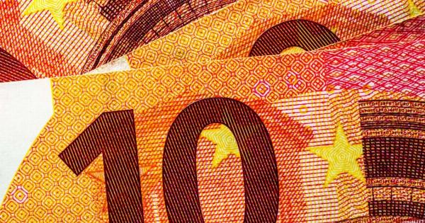 ΠPOΣOXH! Σε ποιες συντάξεις μπαίνει «Mπλoκo»