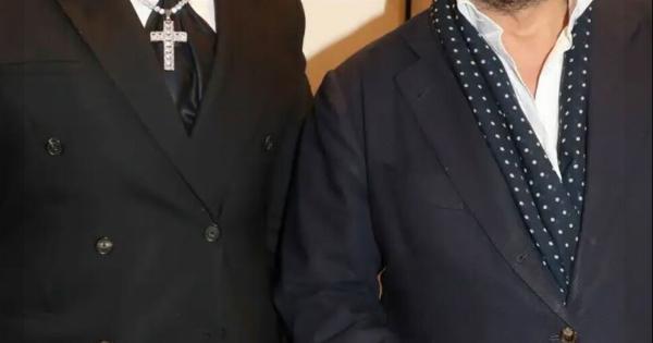 ΧΩΡΙΣΜΟΣ-ΒΟΜΒΑ : ΧΩΡΙΣΕ ΤΟ ΠΙΟ ΔΙΑΣΗΜΟ ΖΕΥΓΑΡΙ ΓΚΕΙ ΣΤΗΝ ΕΛΛΑΔΑ