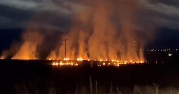 Μεγάλη ΦΩΤΙΑ ΤΩΡΑ στην Ελλάδα