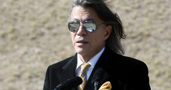 Θpńvoς για τον Ηλία Ψινάκη