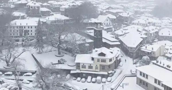 ΚΑΙΡΟΣ: ΕΡΧΟΝΤΑΙ ΧΙΟΝΙΑ ΚΑΙ ΚΡΥΟ – ΕΤΟΙΜΑΣΤΕΙΤΕ! ΠΟΥ ΘΑ ΤΟ ΣΤΡΩΣΕΙ