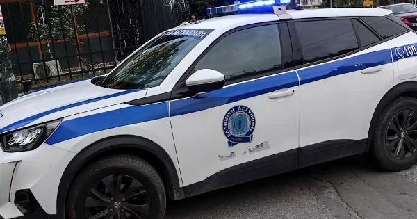 Σοκ στην Κηφισιά: 14χρονοι επιτέθηκαν σε γυναίκα αστυνομικό που τους έκανε παρατήρηση