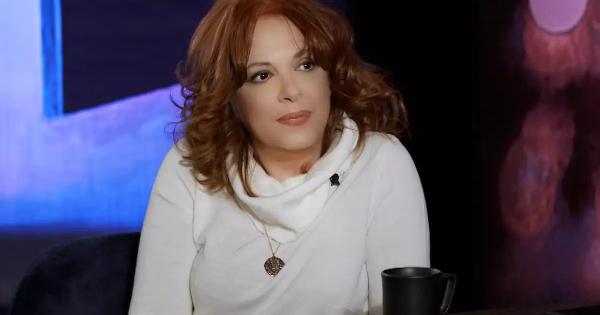 Ελένη Ράντου: Με πουά μπικίνι στα 62 της – Η αρετουσάριστη φωτογραφία που σχολίασαν όλοι το ίδιο πράγμα