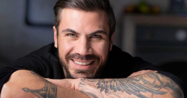 Έκτακτo για Άκη Πετρετζίκη