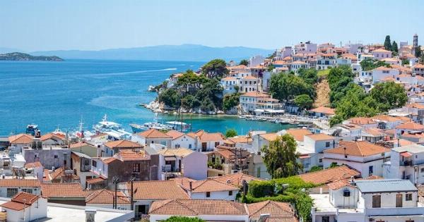 Χαμός στη Σκιάθο