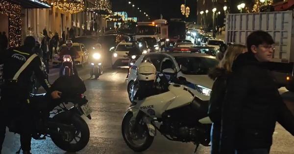 Πανικός ΤΩΡΑ στο Σύνταγμα – Έκλεισε ο δρόμος