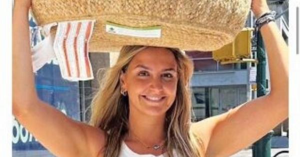 Σοφία Μητσοτάκη: Που εργάζεται και τι κάνει στην ζωή της η κόρη του πρωθυπουργού – Σπάνιες φωτογραφίες