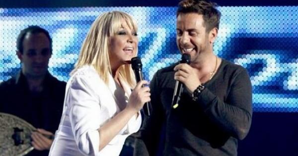Κάνει τον γύρο του διαδικτύου το αιχμηρό μήνυμα Κορομηλά για Μαζωνάκη: «Φτάνει πια»