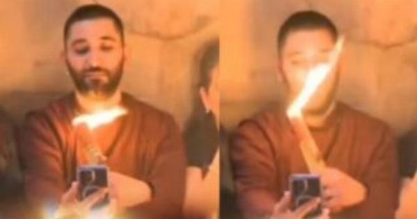 Το μοναδικό φαινόμενο που το Άγιον Φώς δεν καίει τα πρώτα λεπτά (βίντεο)