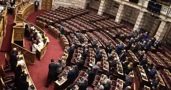 Ούτε Τσίπρας, ούτε Σαμαράς: Το πρόσωπο που αν κάνει κόμμα παίρνει 15% με το καλημέρα