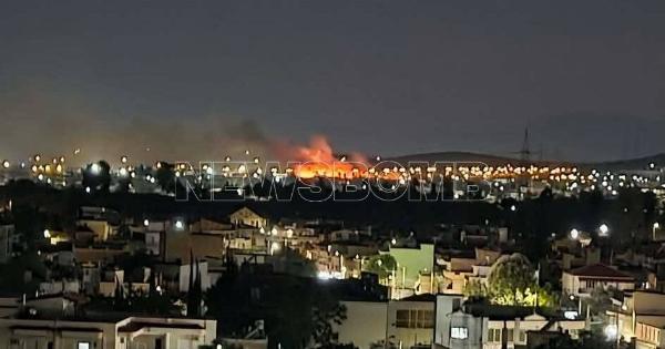 Φωτιά τώρα μέσα στην Αθήνα – Χάος και διακοπή κυκλοφορίας