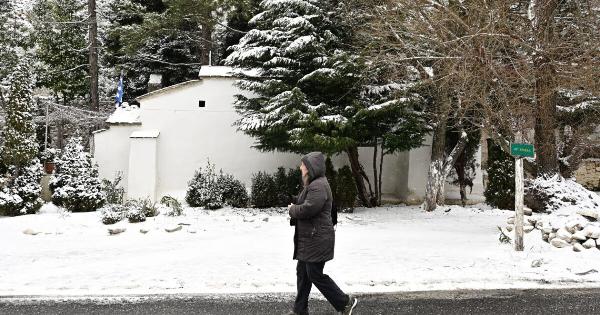 Φουλ ανατροπή στον καιρό: Στα λευκά η Πρωτοχρονιά – Προειδοποίηση για 4 περιοχές