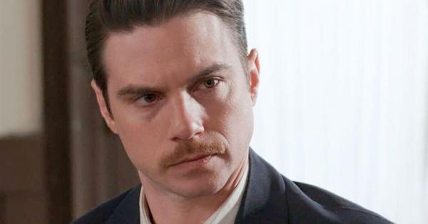 Grand Hotel: Ο Άρης αποκαλύπτει στον Πέτρο την εγκυμοσύνη της Αλίκης