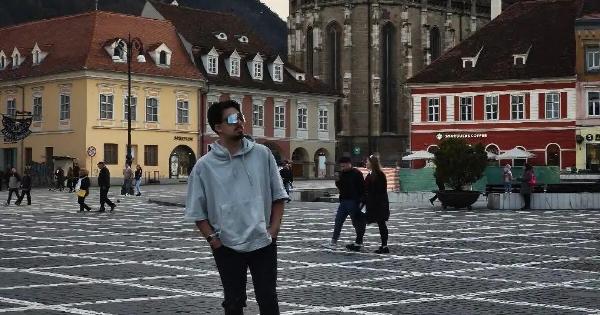 Αυτός είναι ο 25χρονος πεζός που σκοτώθηκε σε τροχαίο στη Θεσσαλονίκη: «Ο οδηγός έτρεχε, έκανε “8αρια” και σκότωσε τον γιο μου», λέει ο πατέρας του