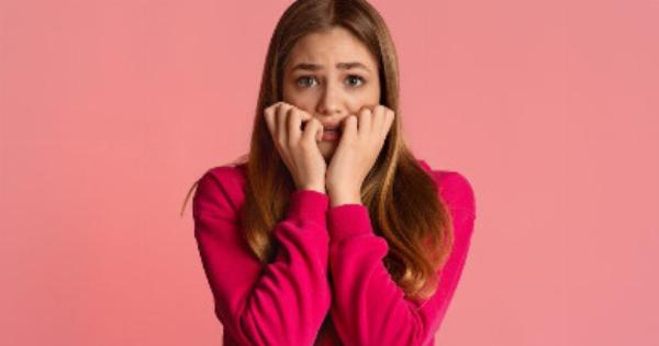 Φαγούρα Στις Μασχάλες: Πότε Και Με Ποια Είδη Καρκίνου Μπορεί Να Συνδέεται