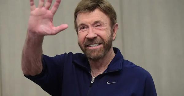 30 Super ανέκδοτα για τον Τσακ Νόρις