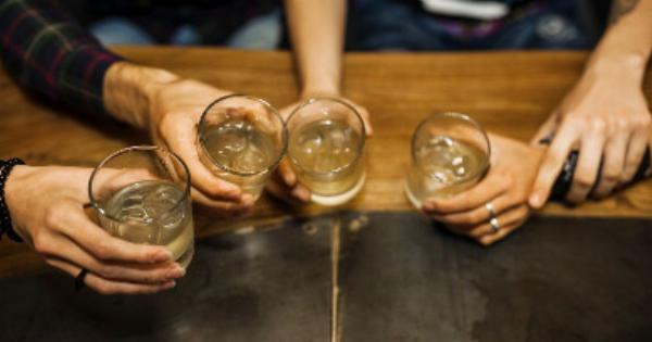 Αλκοόλ: Oι 5 Τύποι Καρκίνου Που Μπορεί Να Προκαλέσει